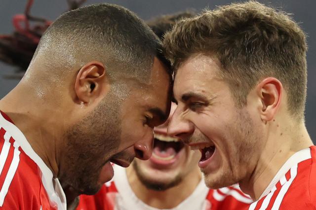 Bayern players celebrating. 