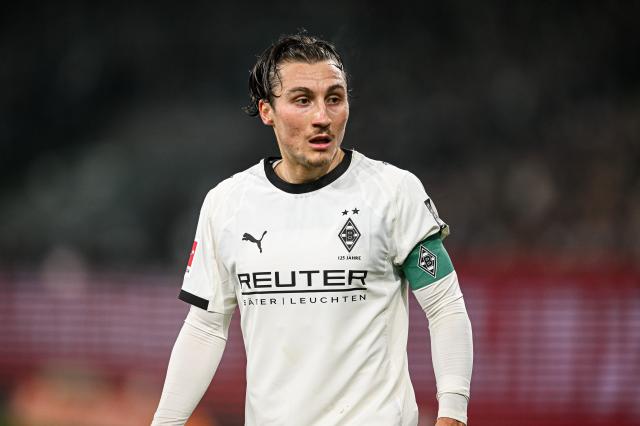 Rocco Reitz for Borussia Mönchengladbach.