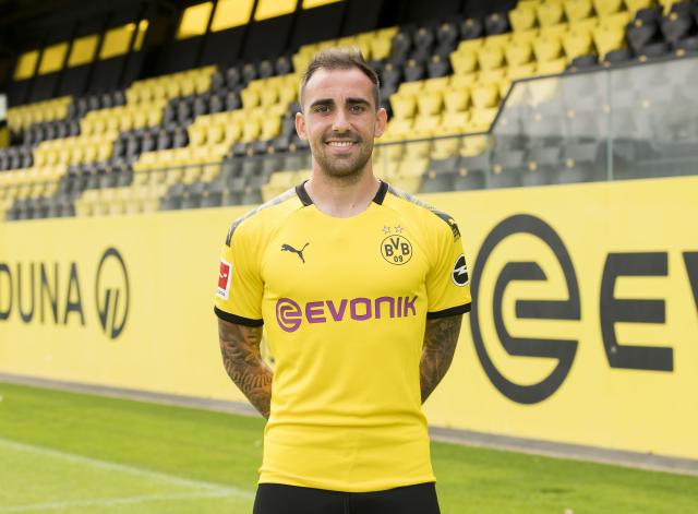 Paco Alcacer.