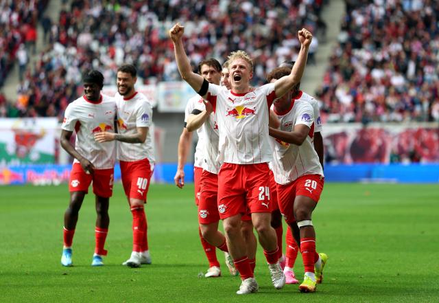 Xaver Schlager celebrates his goal in his last game the Red Bull Arena 