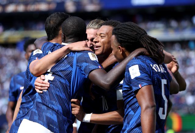 France team celebrating.