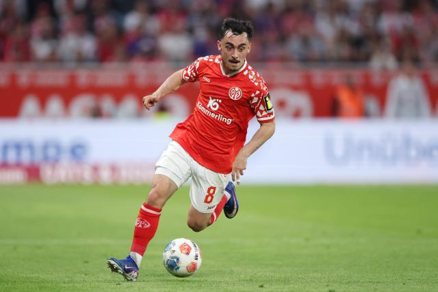 Paul Nebel in action for Mainz 05 against Union Berlin on 10 May 2026. 