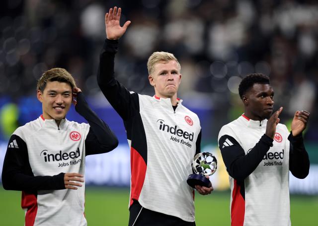 Doan (L) and Burkardt (center) scored in Frankfurt derby