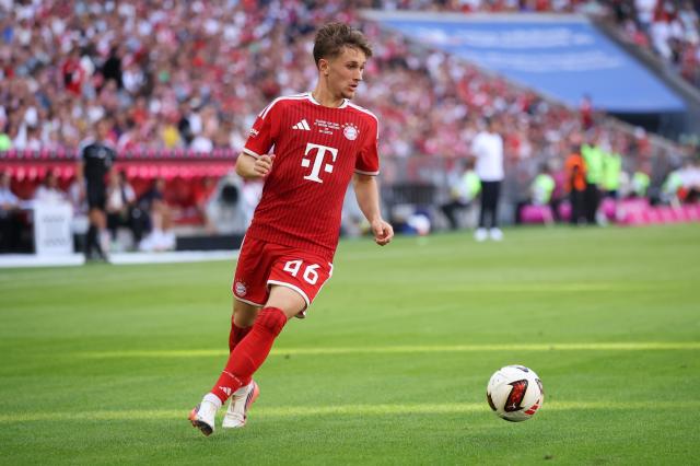 Tim Binder for FC Bayern.