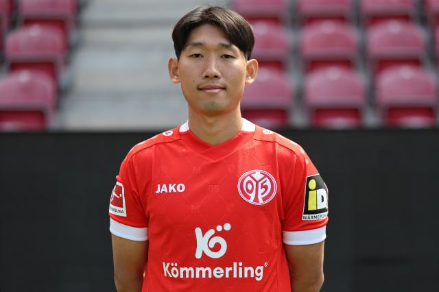 Hong departs Mainz on loan 