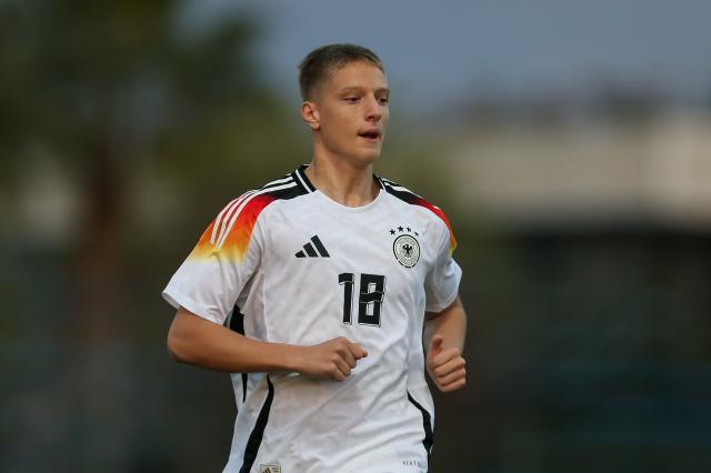 Erblin Osmani for Germany's youth team.