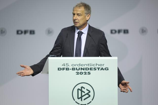 Jürgen Klinsmann.
