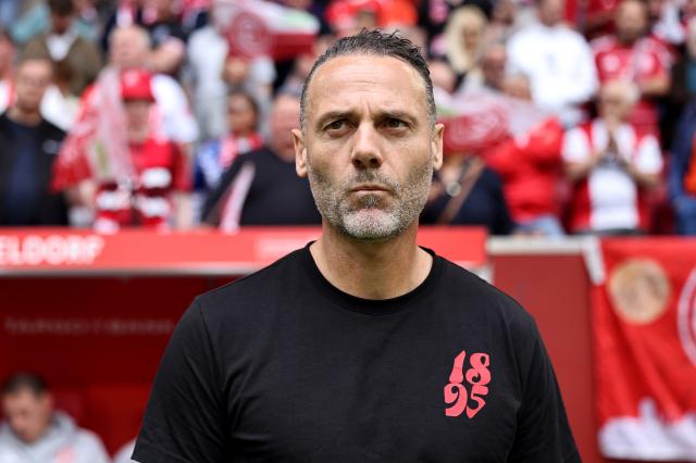 Alexander Ende for Fortuna Düsseldorf. Alexander Ende for Fortuna Düsseldorf.