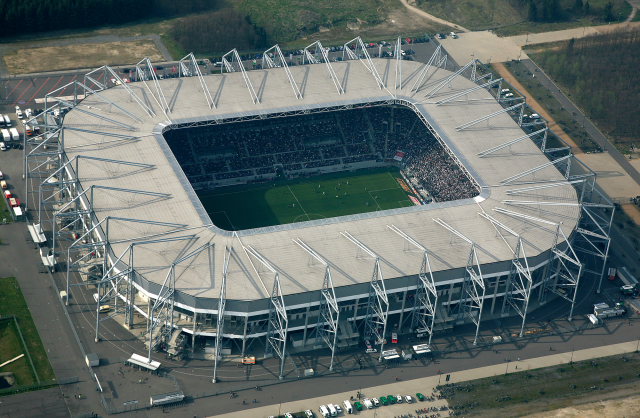 The game will be played at Borussia-Park.