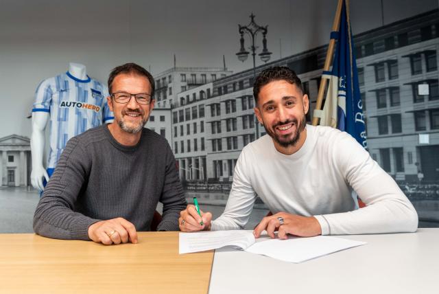 Ishak Belfodil (right) joined Hertha last summer.