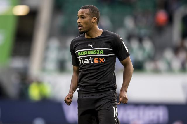 Alassane Plea.