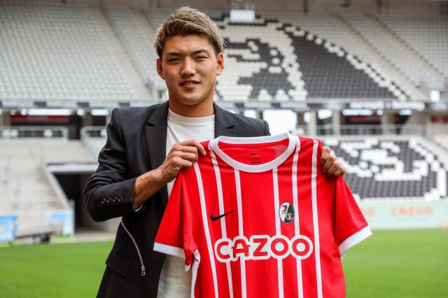 Official  Ritsu Doan joins Freiburg for €9m - Get German Football News