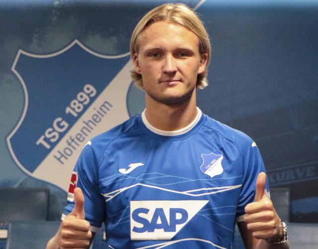 Hoffenheim take Dolberg on loan