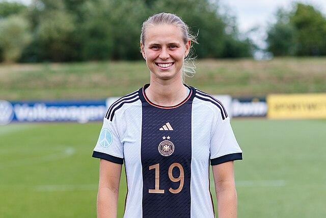 Germany National Team Home Jersey Shirt player Alexandra Popp 11