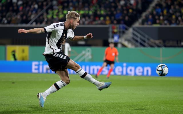Leandro Morgalla in action for Germany U21 against Estonia U21 in Paderborn, 17. November 2023.