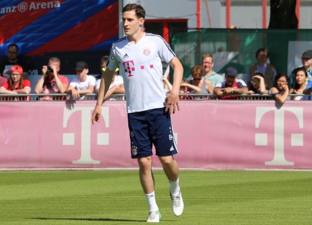 Sebastian Rudy.