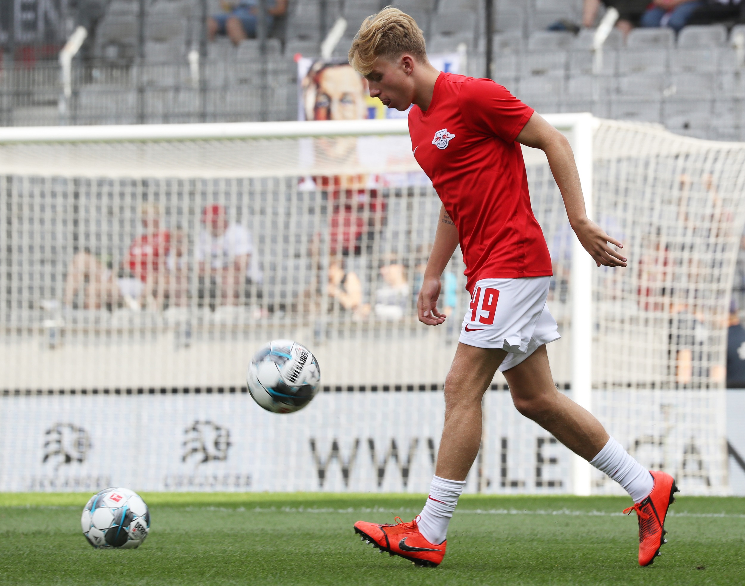 Report: RB Leipzig youngster Mads Bidstrup poised to join Brentford 