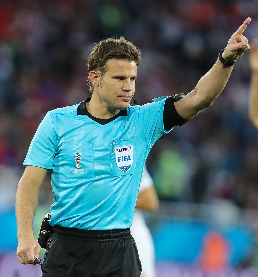 Brych’s comments on deferred Bundesliga officiating record: “I’m a bit down.”
