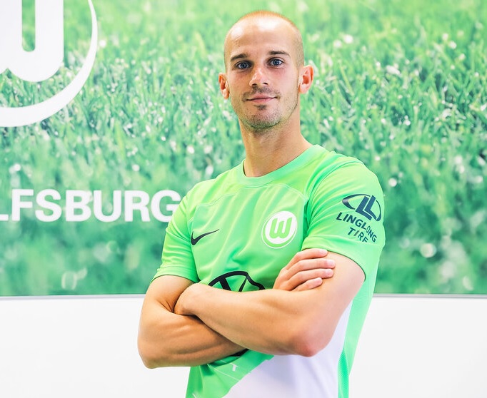 Wolfsburg Confirm Cerny Signing 6787