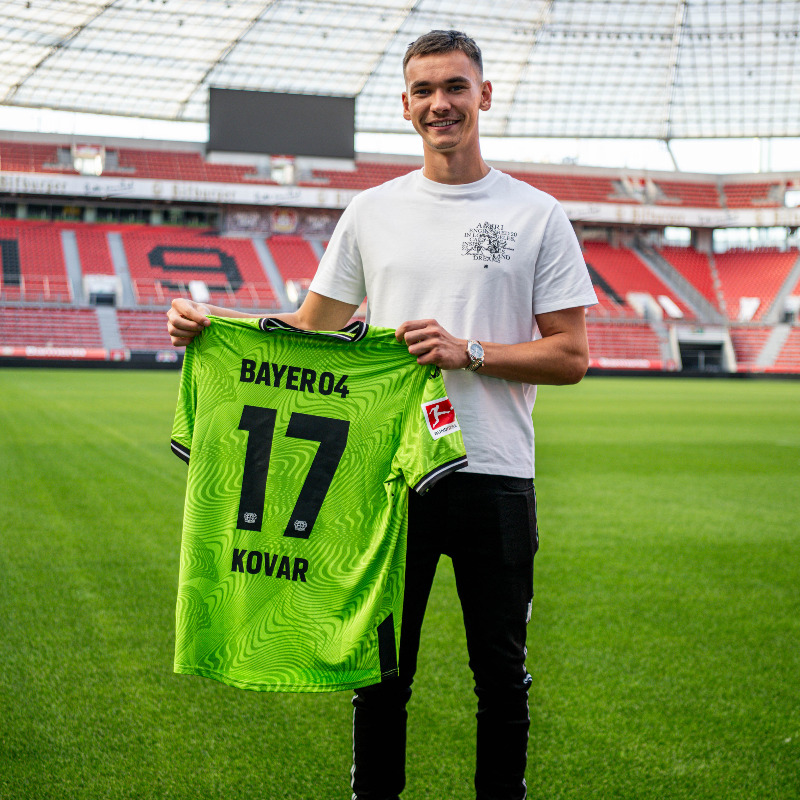 Český brankář Kovář podepsal smlouvu s Leverkusenem