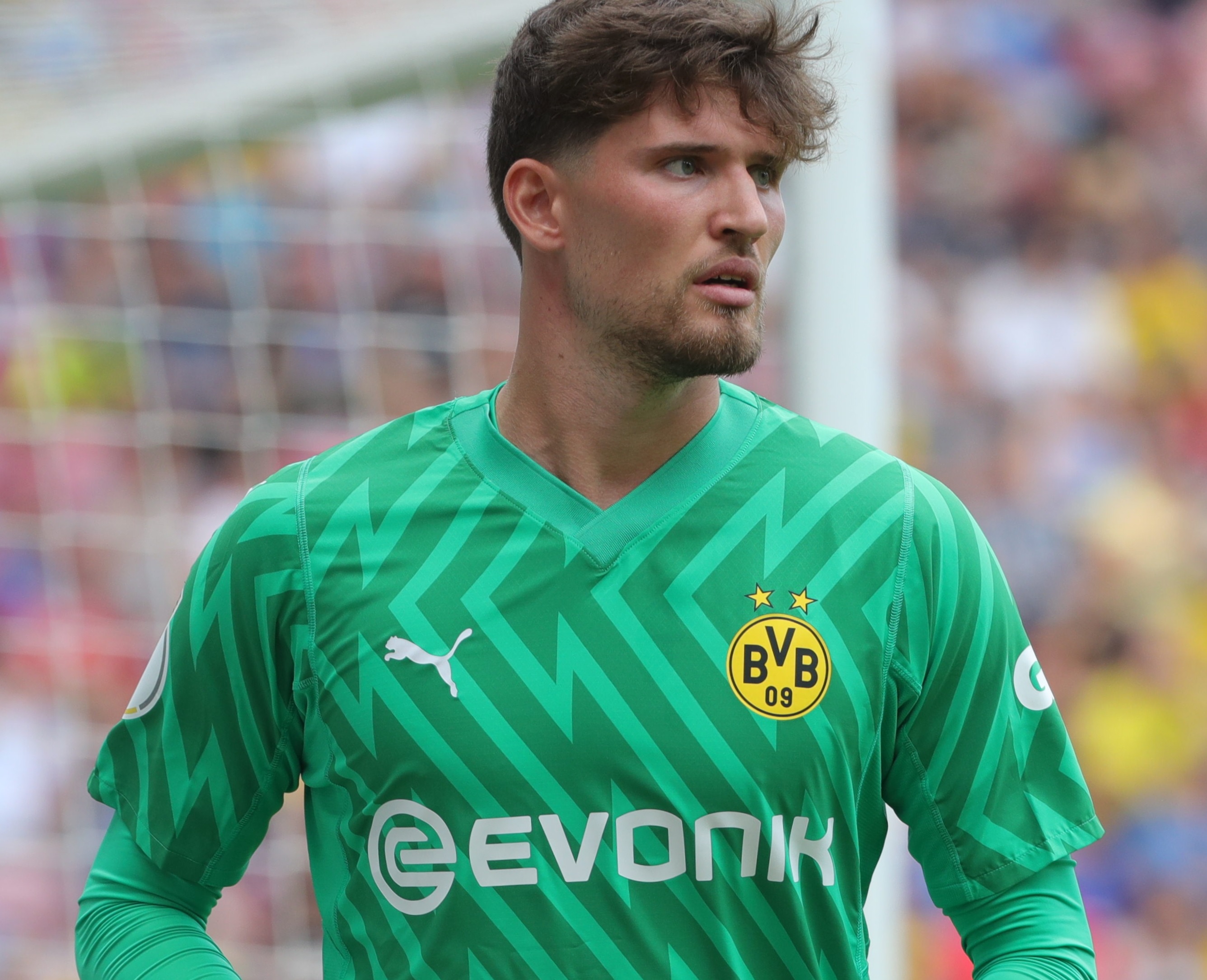 Dortmund to announce new deal for Kobel soon?
