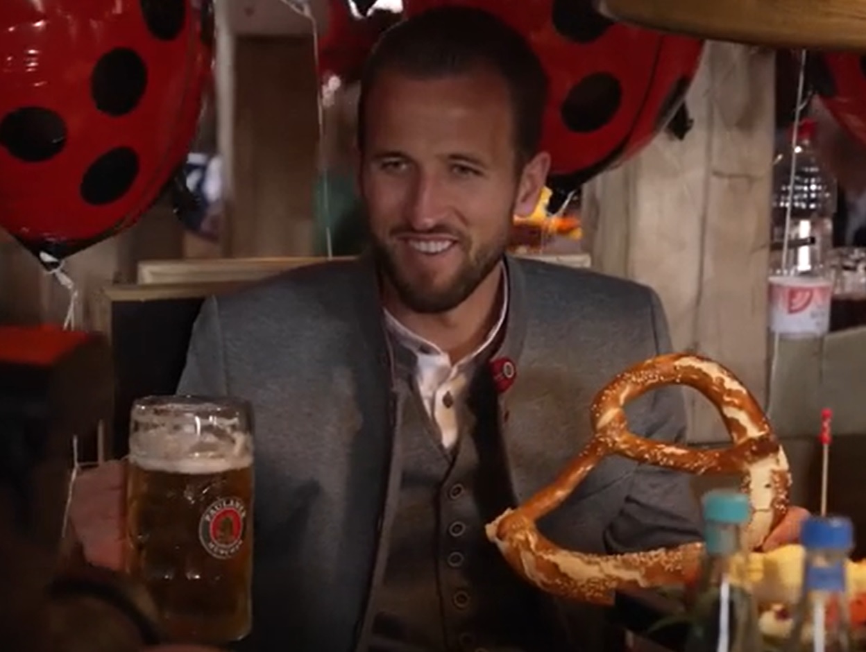 Behind the scenes: Harry Kane’s first Oktoberfest visit with Bayern Munich